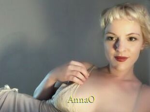AnnaO