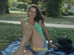 Arielaxx