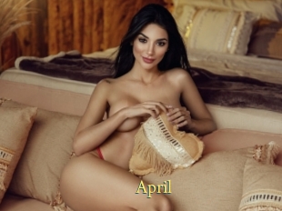 april Anus Dilatés
