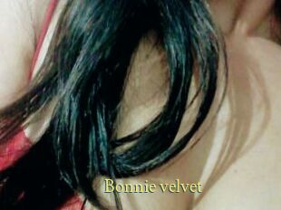 Bonnie_velvet