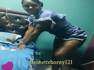 Brunettehorny121