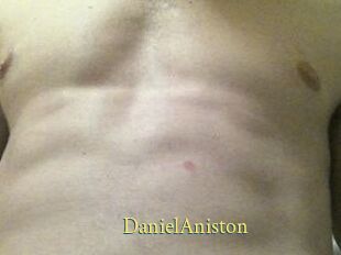 Daniel_Aniston