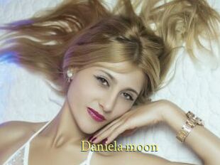Daniela_moon