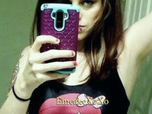EmcakeXoXo