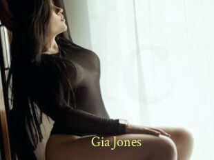 Gia_Jones