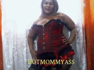 HOTMOMMYASS