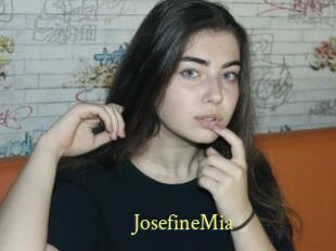JosefineMia