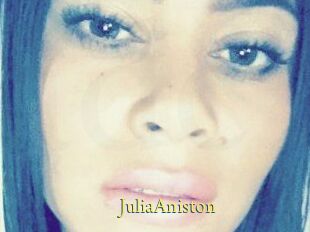Julia_Aniston