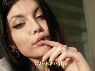 KassieVonKat