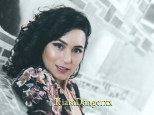 KiaraDangerxx
