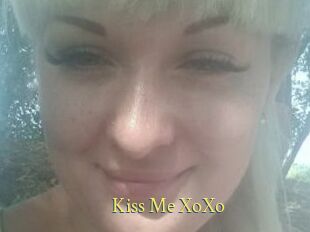 Kiss_Me_XoXo