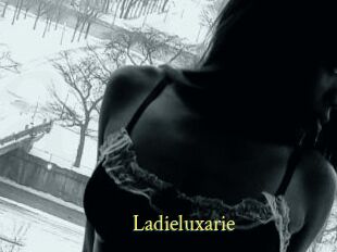 Ladieluxarie