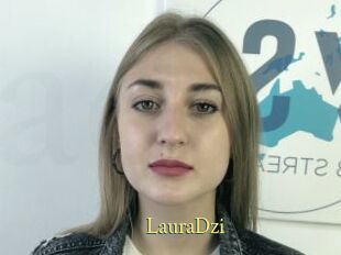 LauraDzi