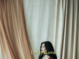 LuckyyLove