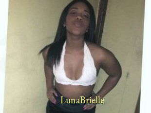 Luna_Brielle