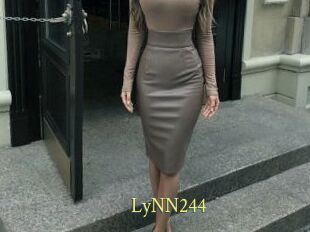 LyNN244
