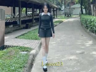 Lunox23