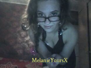 MelanieYoursX