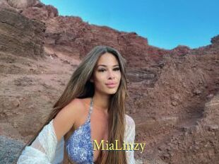 MiaLinzy