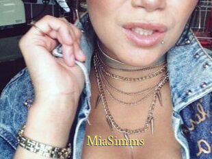 MiaSimms