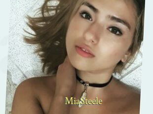MiaSteele