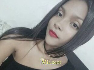 Mia_scot