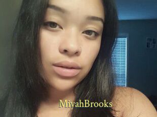 Miyah_Brooks