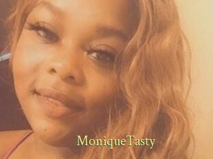 MoniqueTasty