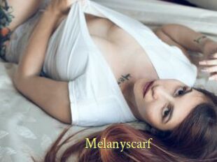 Melanyscarf