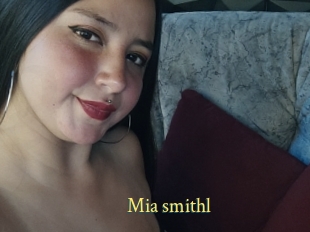 Mia_smithl