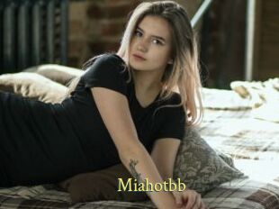 Miahotbb