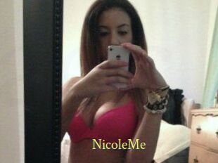 NicoleMe