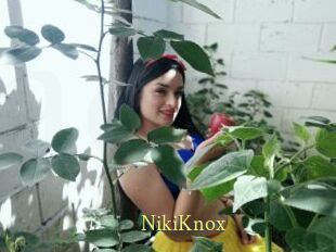 NikiKnox