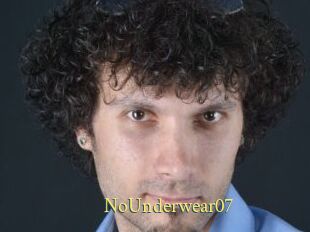NoUnderwear07