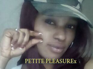 PETITE_PLEASUREx