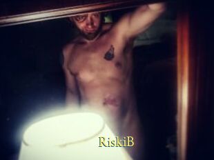RiskiB