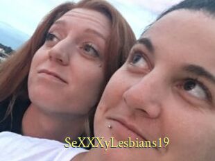 SeXXXyLesbians19