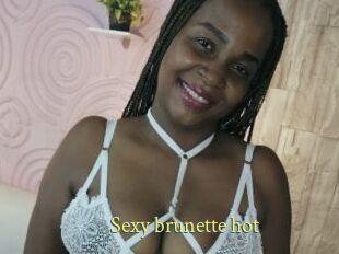 Sexy_brunette_hot