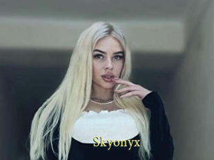 Skyonyx