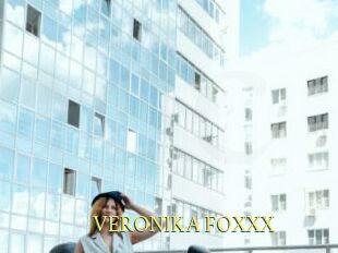 VERONIKA_FOXXX