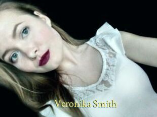 Veronika_Smith